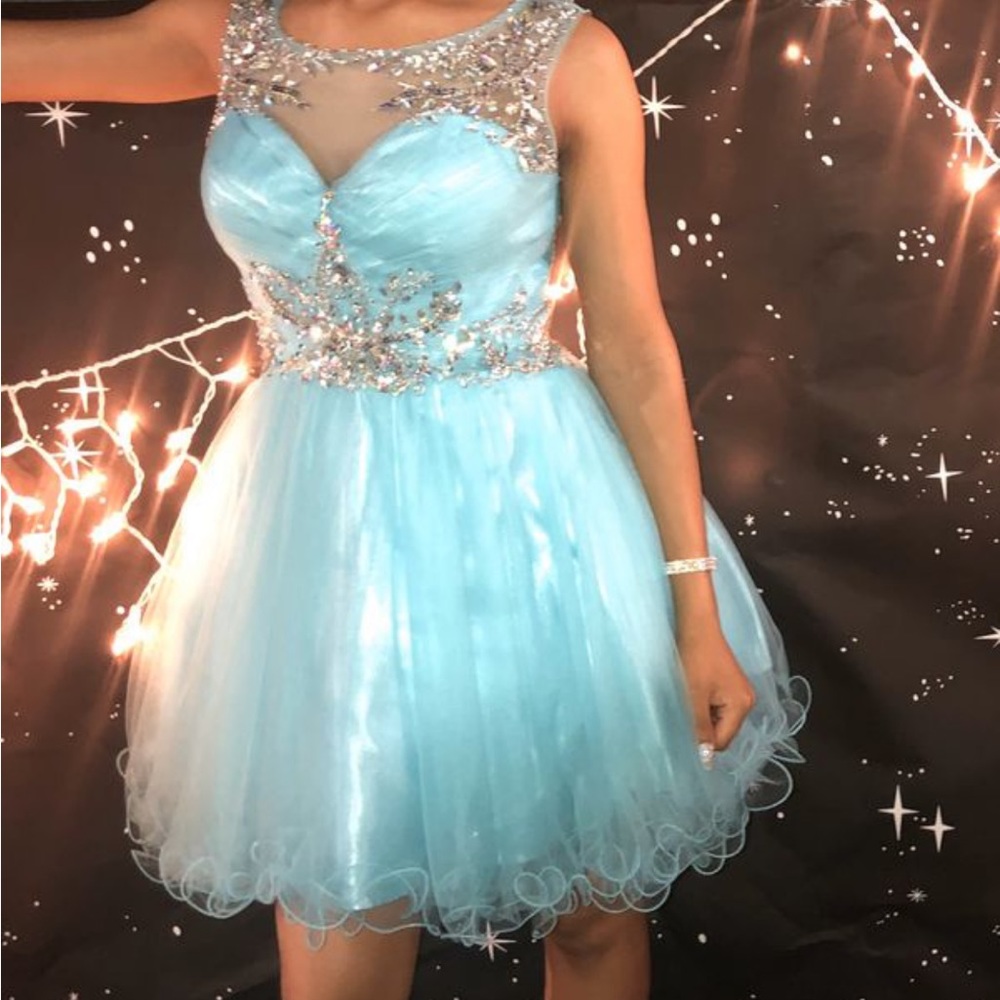 Prom Dress - Picture 2 of 4